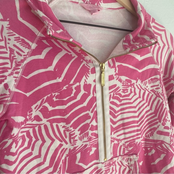 Lilly Pulitzer Pink and White popover‎ size small - Picture 3 of 5